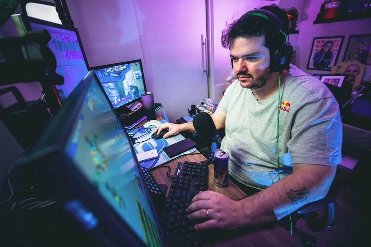 Gaules é o streamer mais visto do mundo em outubro