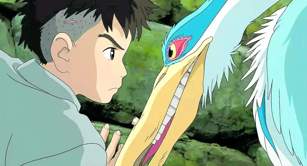 Novo filme de Hayao Miyazaki pelo Studio Ghibli ainda está nos cinemas mas já foi confirmado pelo streaming no Brasil. | Imagem: © 2023 Hayao Miyazaki/Studio Ghibli